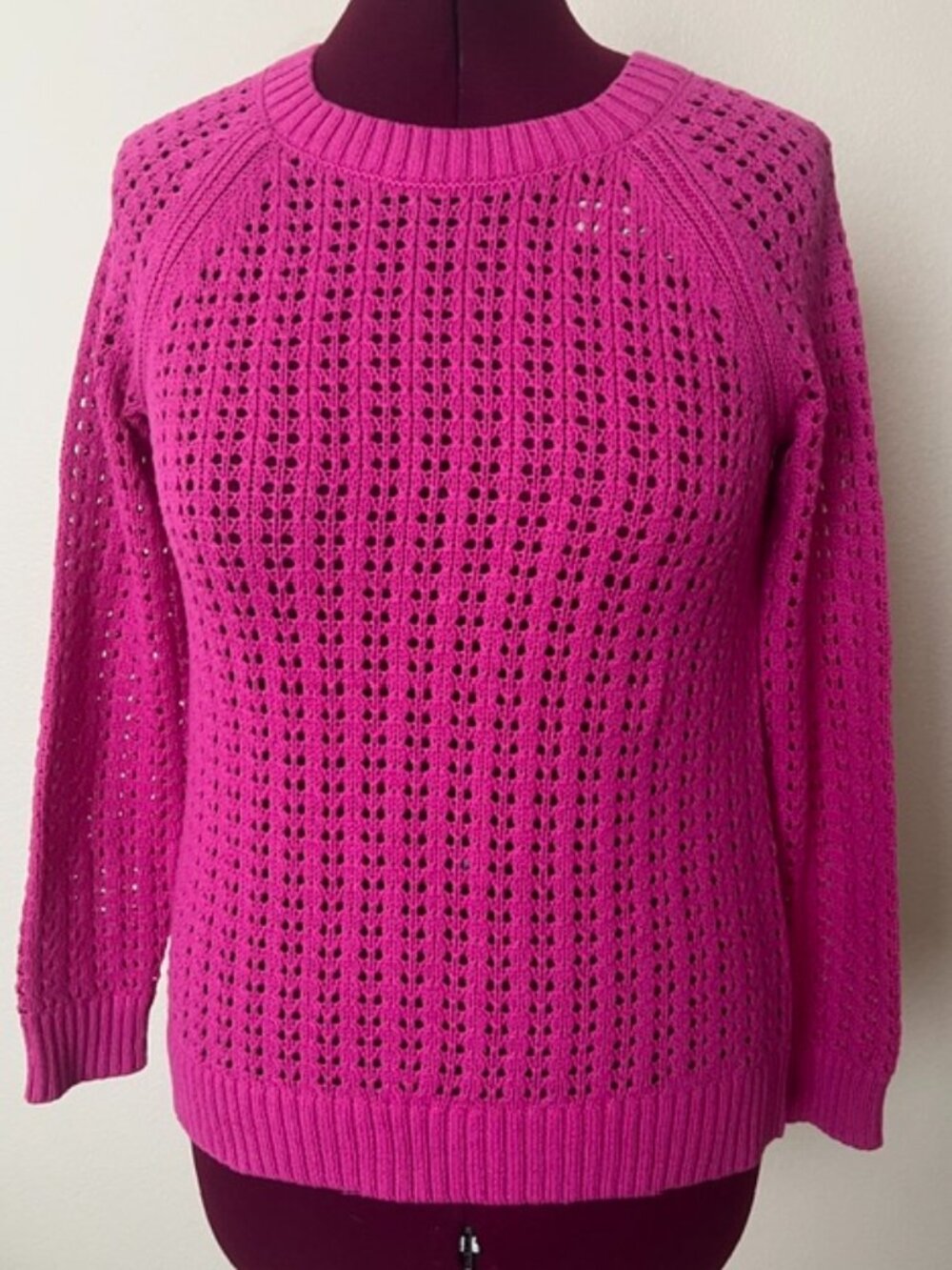 TALBOTS Women's Bright Pink knit croshet sweater 100% cotton Size S NEW